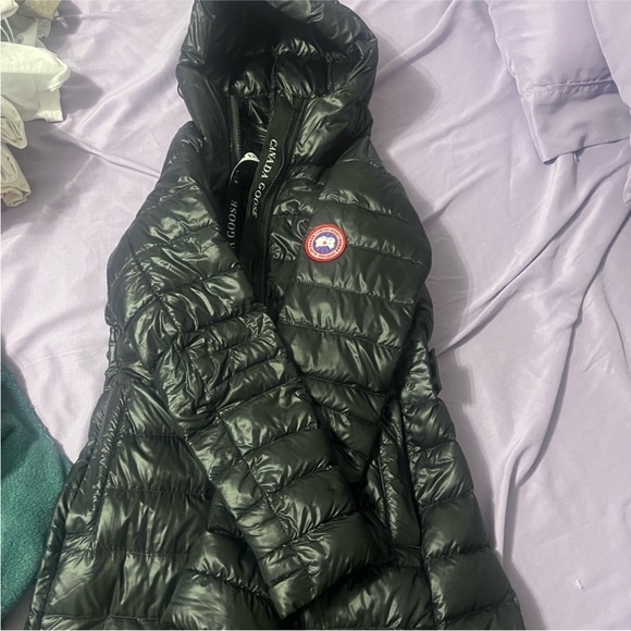 Canada goose lite puffer. Great condition. Authentic. - Picture 3 of 6